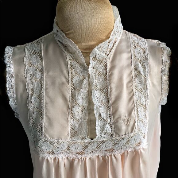 Vintage Christian Dior peachy pink satin lace nightgown - Picture 1 of 10